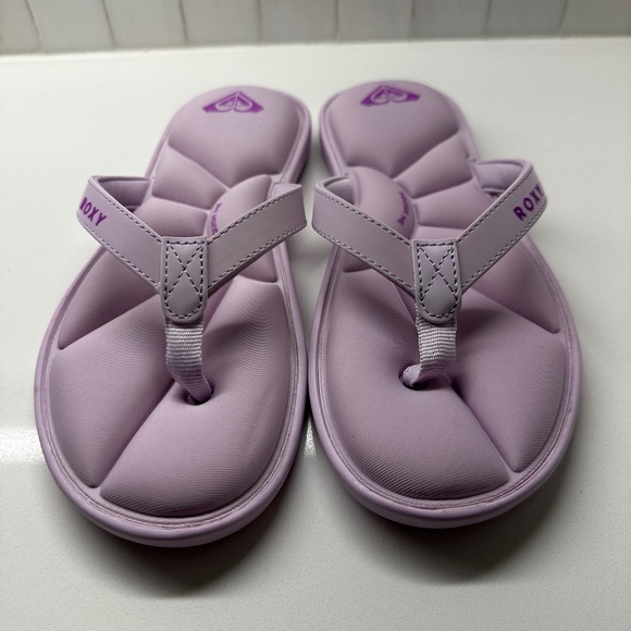 Roxy Flip Flops - Picture 1 of 3